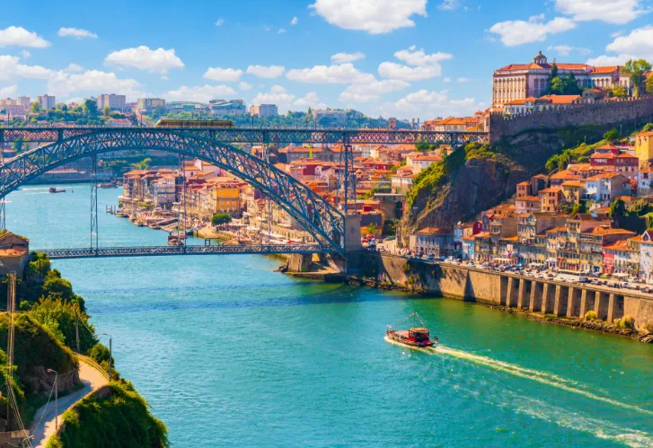 FAQ Portugal : Toutes les Réponses pour Préparer Votre Voyage